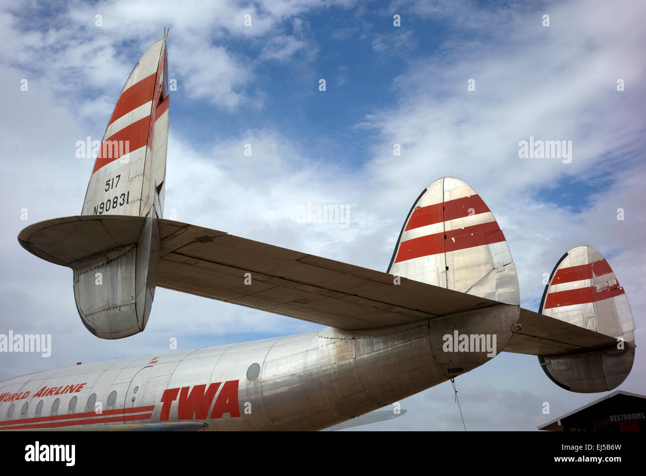 TWA Lockheed L-049 Constellation Flugzeug Flugzeuge Flugzeug historischen Airplane Flugzeug Asphalt Geschichte Jahrgang TWA Trans World Airlines Stockfoto