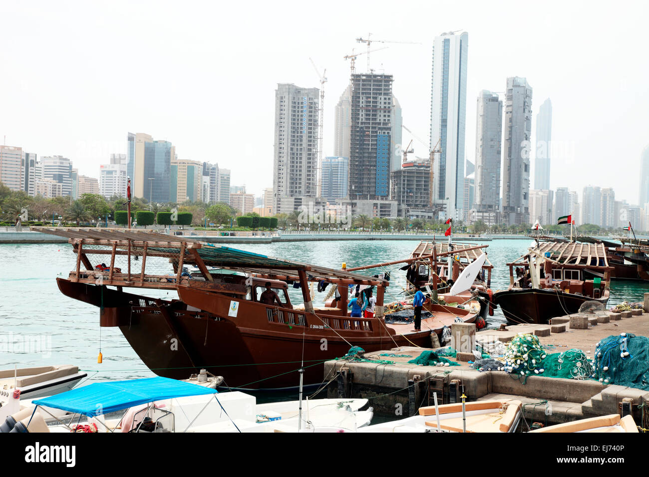 Abu Dhabi Dhow Hafen. Stockfoto