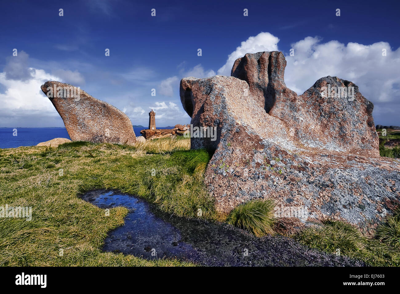 Leuchtturm Men Ruz, Bretagne, Frankreich Stockfoto
