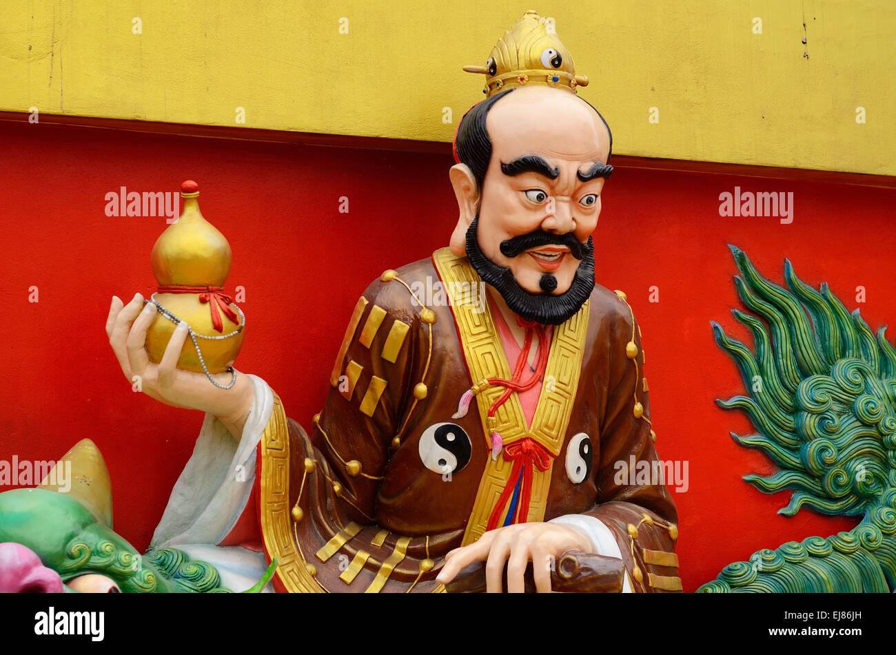 der Gottheit chinesische Engel, der den Tempeleingang zu schützen Stockfoto