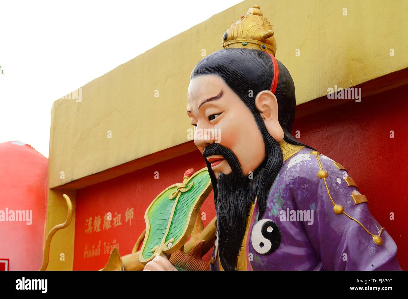 der Gottheit chinesische Engel, der den Tempeleingang zu schützen Stockfoto