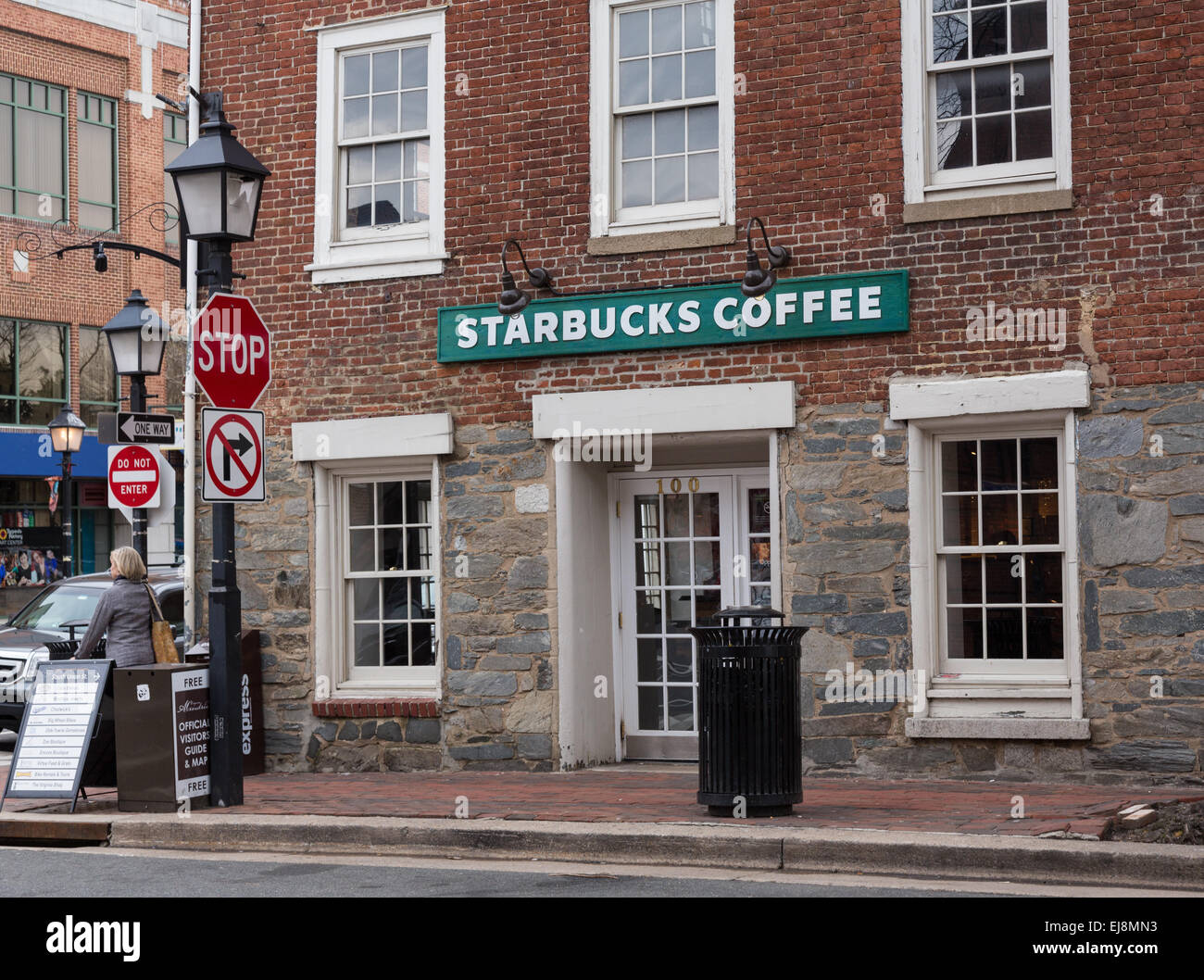 Starbucks Coffee-Shop in Alexandria VA Stockfoto
