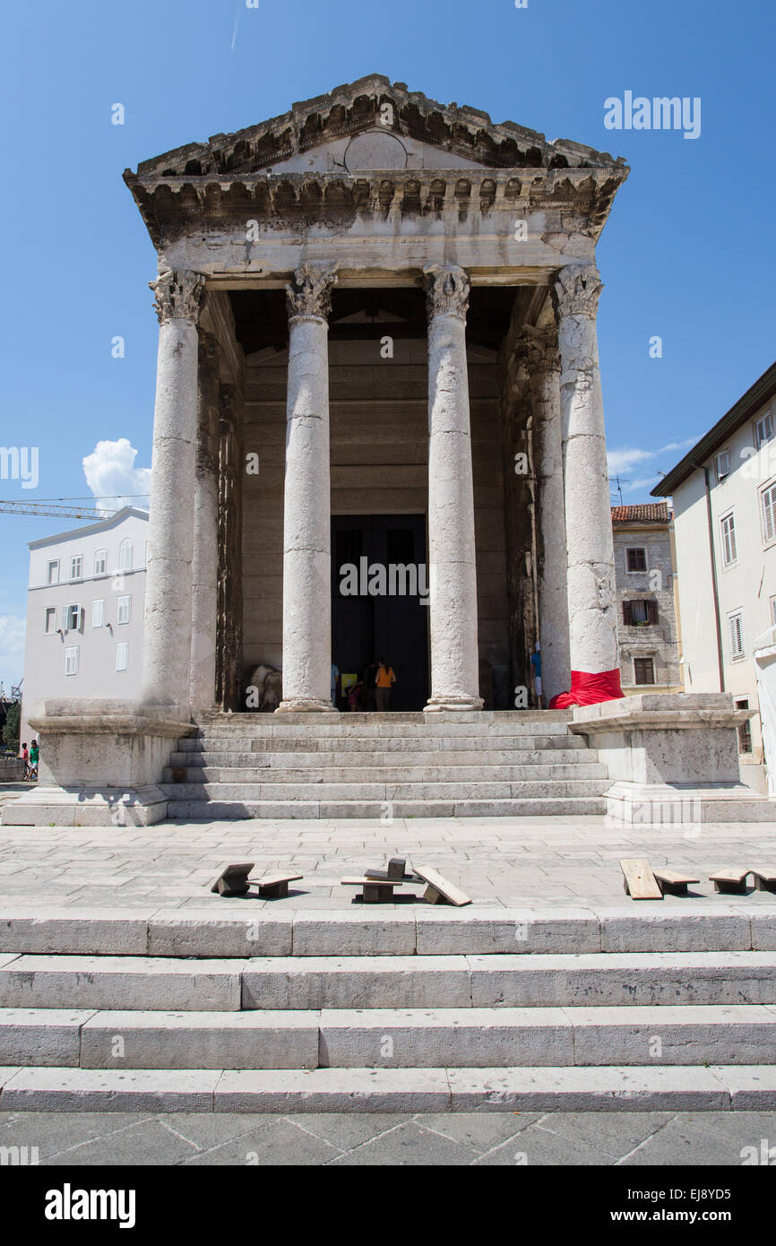 Tempel des Augustus Stockfoto