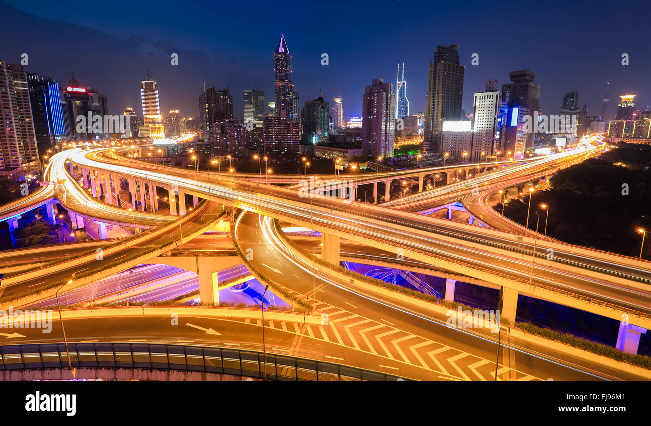 Panorama der Stadt Austausch Überführung Stockfoto