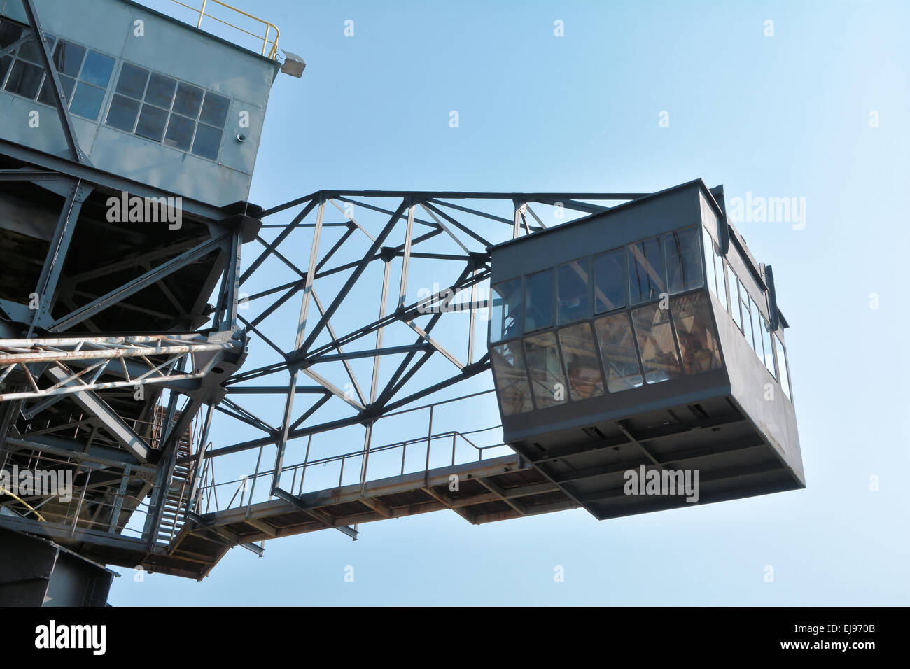 Kabine eines gigantischen Baggers Stockfoto