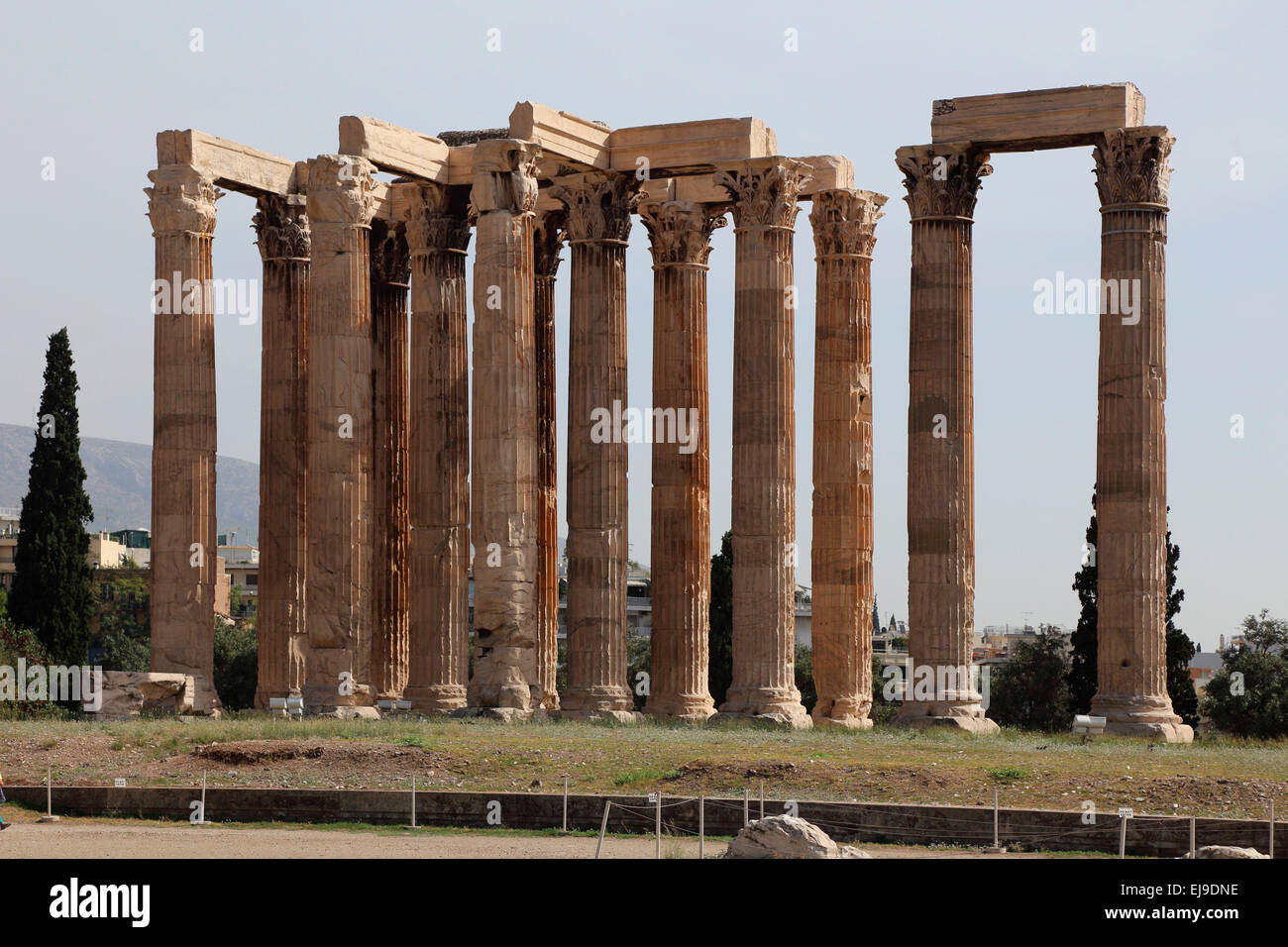 Griechenland Athen Tempel des Olympischen Zeus Stockfoto