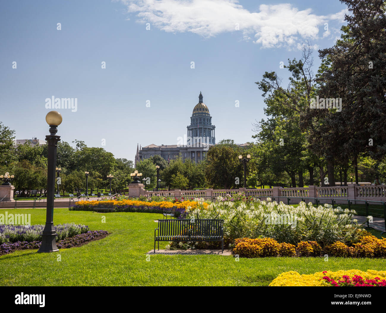 Gärten vor State Capitol Denver Stockfoto