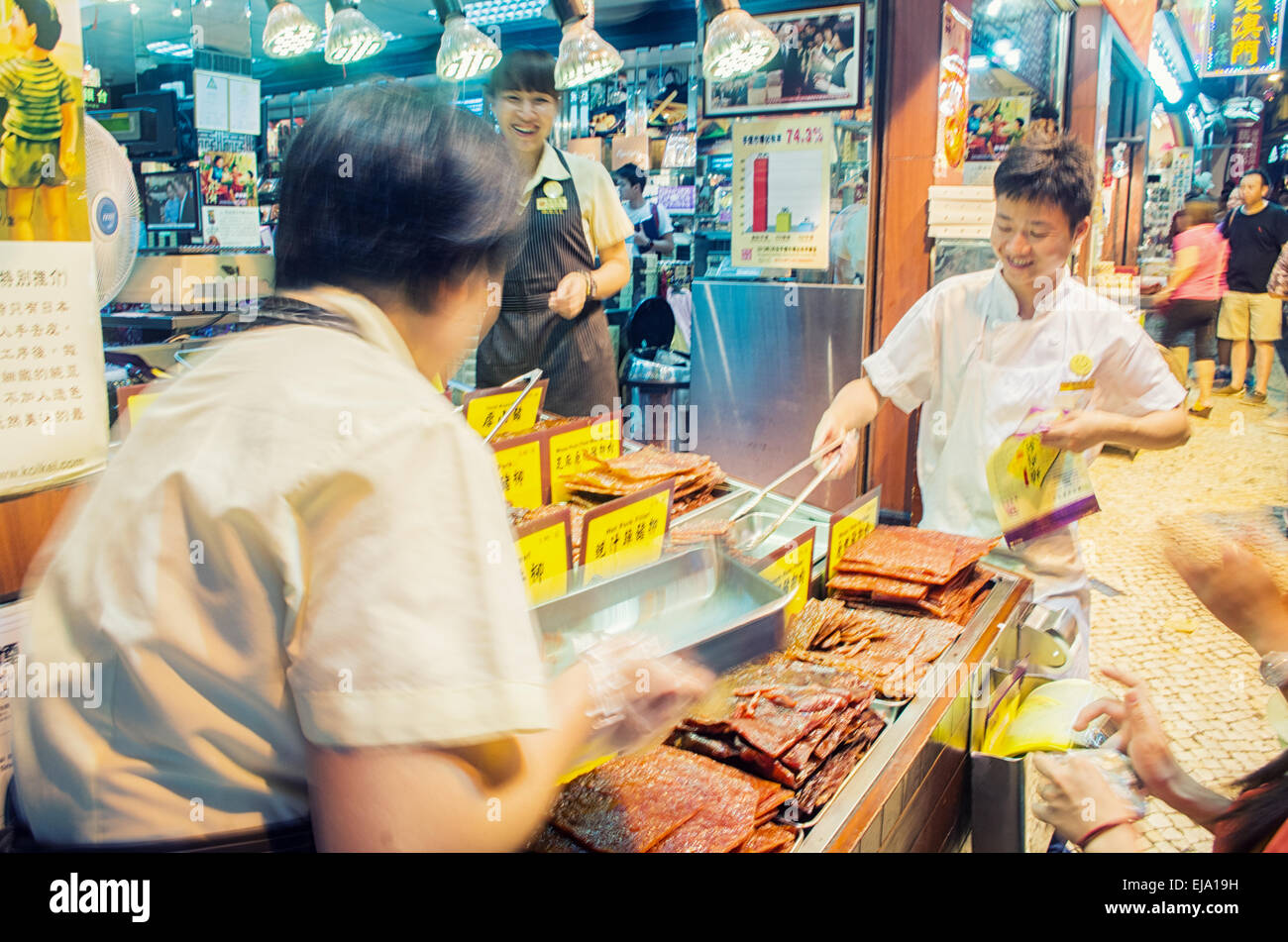 Rind- oder Schweinefleisch ruckartig Fleischspezialitäten in Macau Stockfoto