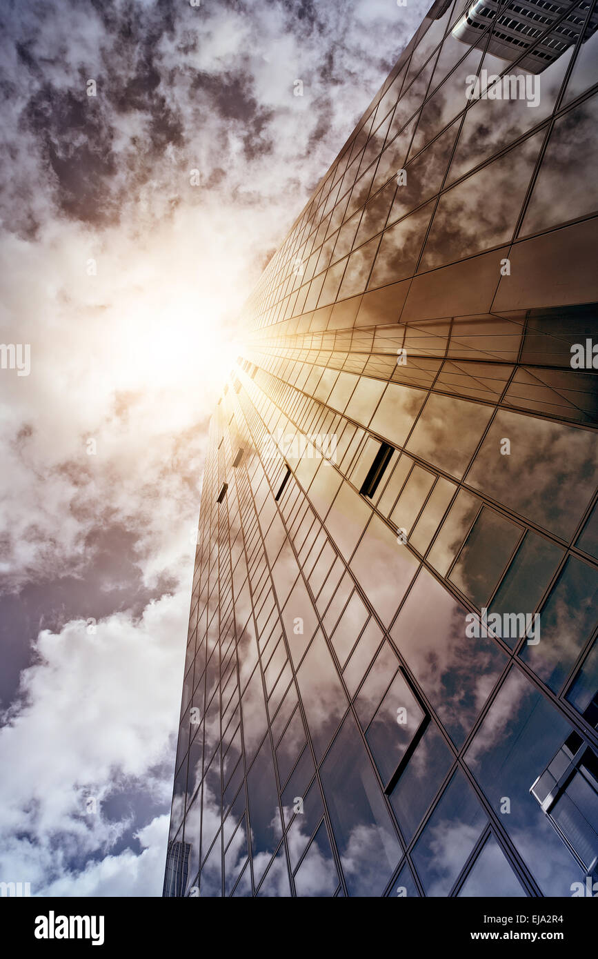 Wolkenkratzer aus Glas und Stahl Stockfoto