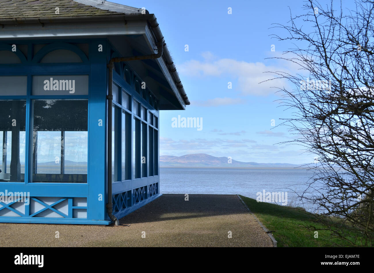 Die viktorianischen Pagode, auch bekannt als der "Pavillon", befiehlt außergewöhnliche Aussicht nach allen Seiten. Silloth, Cumbria Stockfoto