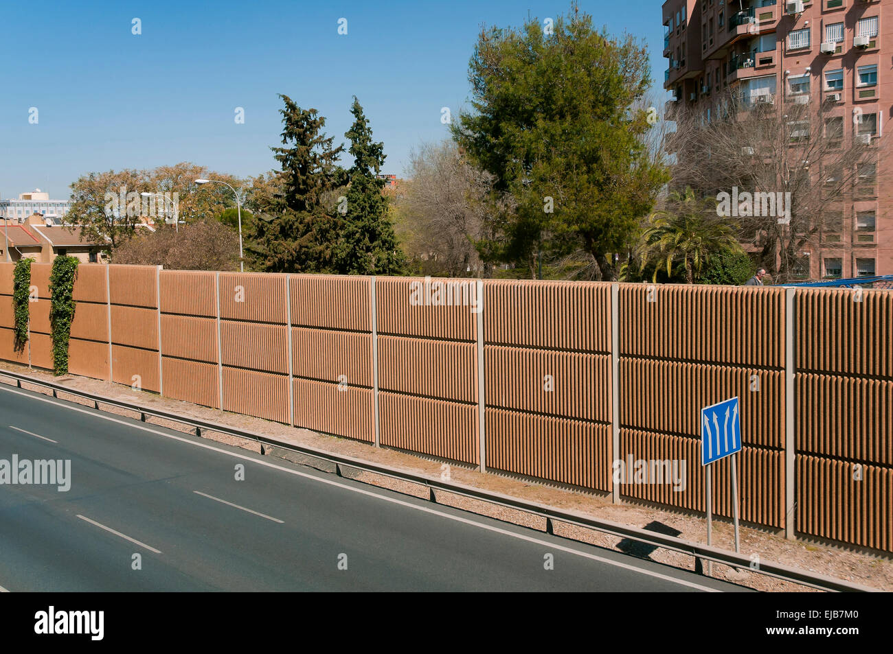 Akustischen Barrieren auf der Straße, Sevilla, Region von Andalusien, Spanien, Europa Stockfoto