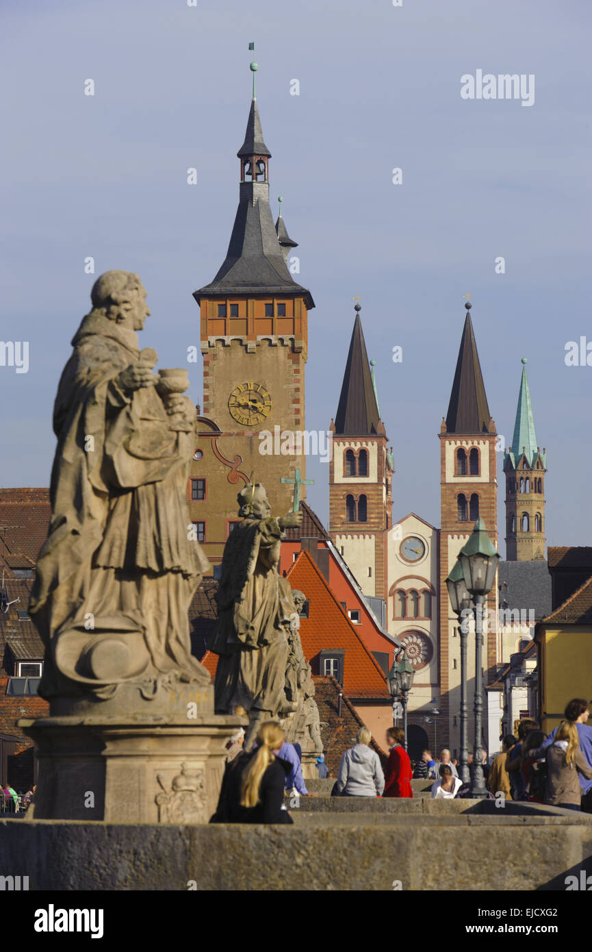Panoramablick auf Stadt Würzburg in Bayern Stockfoto