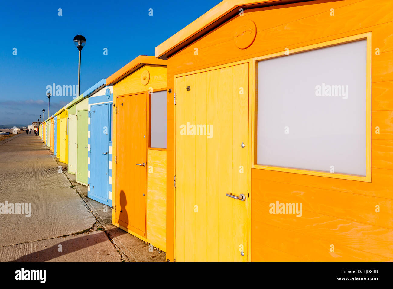 Bunte Strand Hütten, Seaford, Sussex, UK Stockfoto