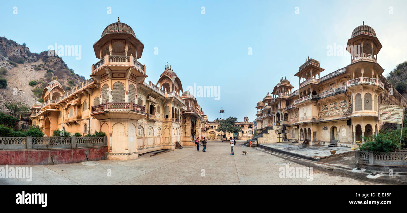 Galtaji Hanuman Hindu-Tempel in der Nähe von Jaipur, Rajasthan, Indien Stockfoto