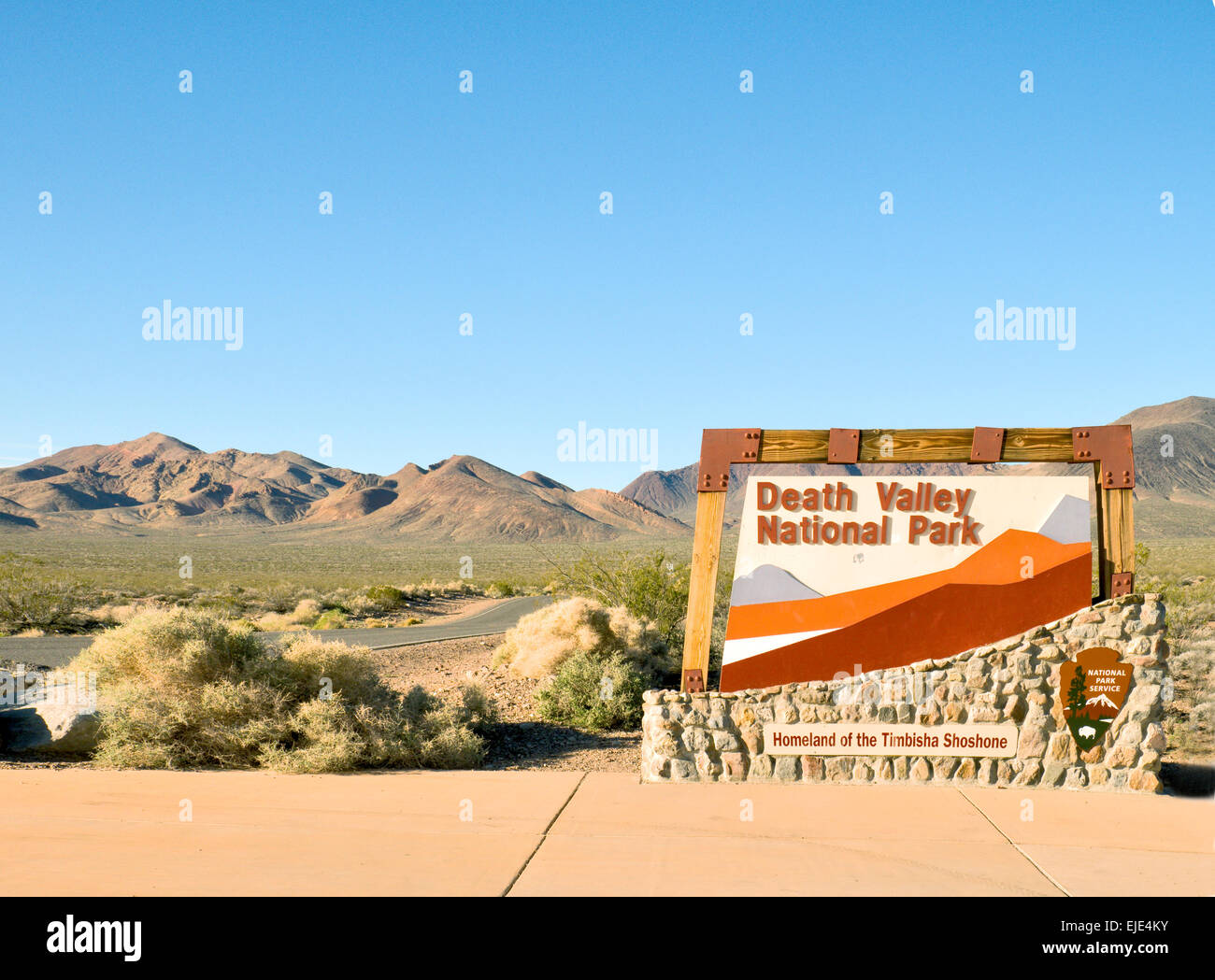 Death Valley National Park-Schild am Visitor Center. Stockfoto