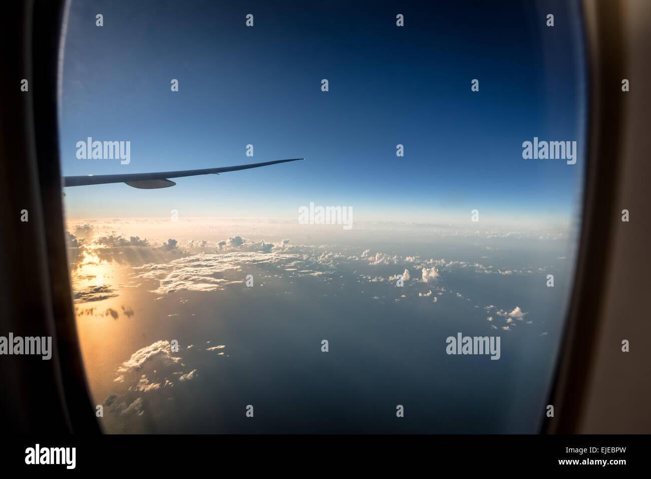 Sonnenaufgang über dem Atlantischen Ozean Stockfoto