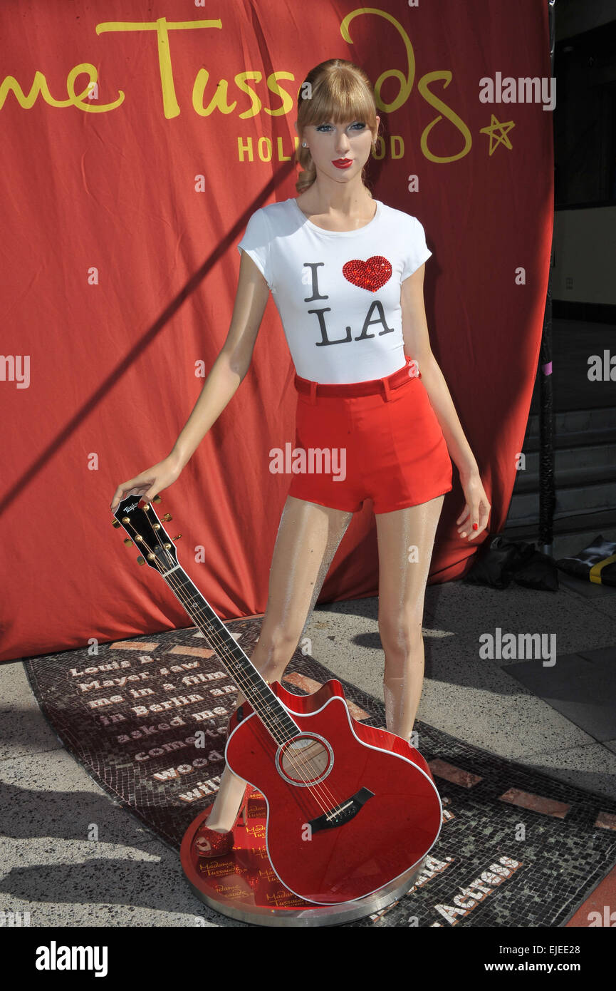 Los Angeles Ca 27 Oktober 2014 Madame Tussauds Hollywood Enthullen Ihre Neue Taylor Swift Figur Zeitgleich Mit Dem Start Ihres Neuen Albums 1989 Stockfotografie Alamy