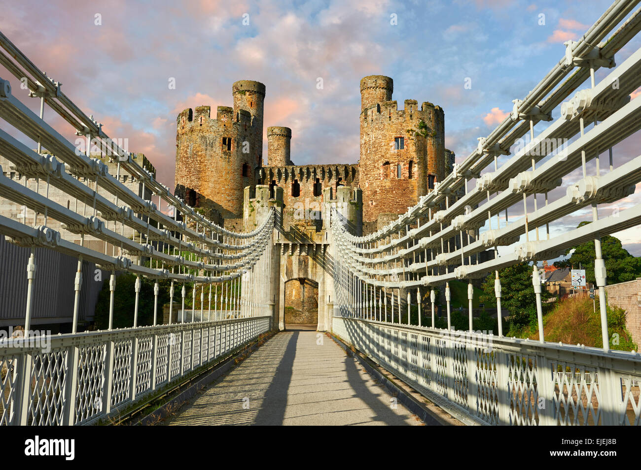 Die mittelalterlichen Conwy Castle gebaut 1283 für Edward 1., ein UNESCO-Weltkulturerbe, Conwy, Wales Stockfoto