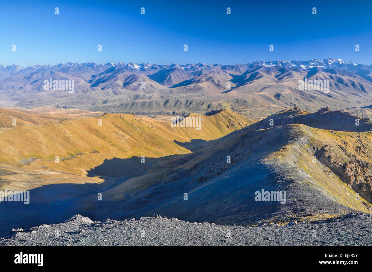 Malerische trockenen Berglandschaft in Kirgisistan Stockfoto