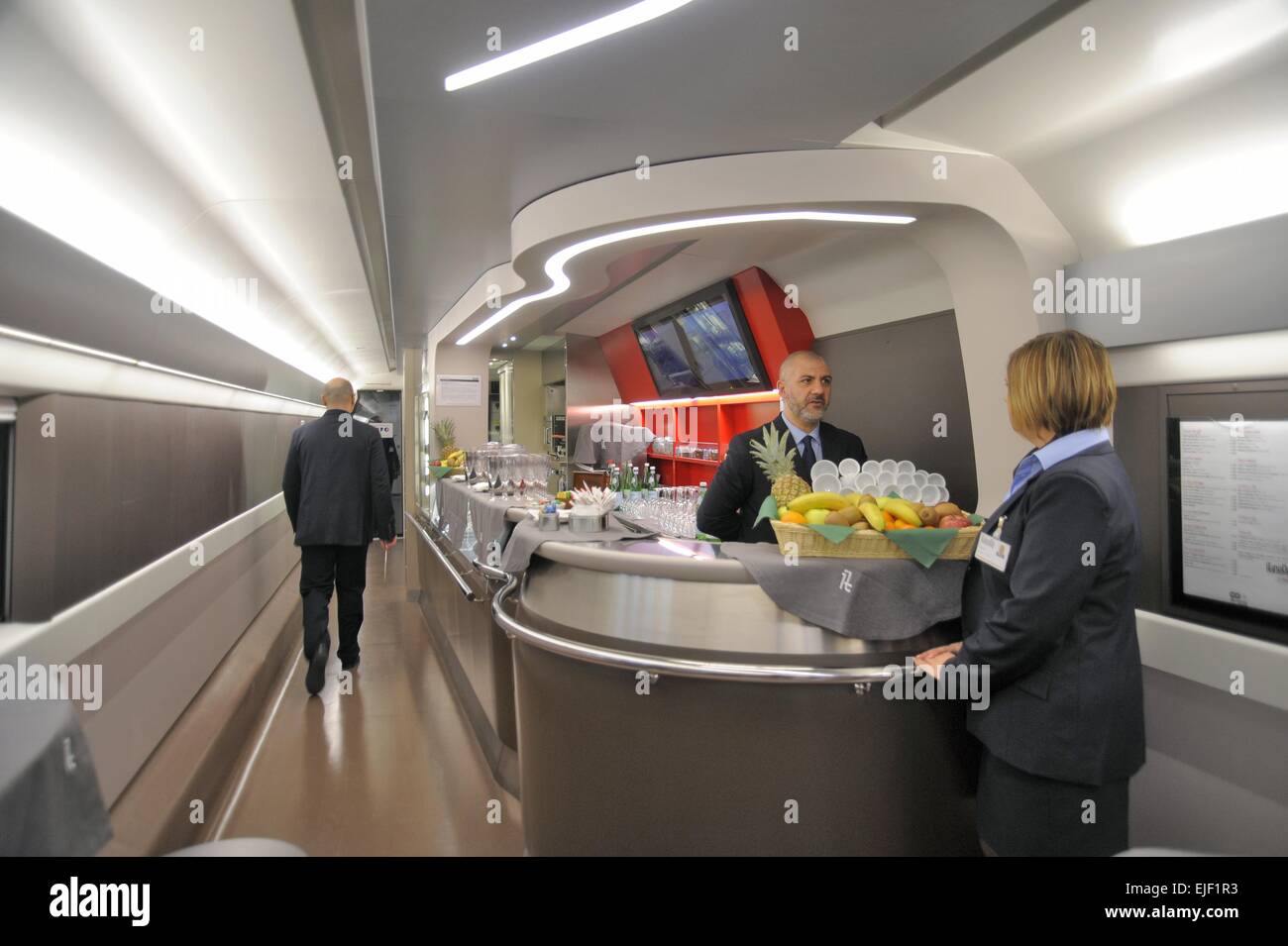 Mailand, Verbindung mit High-Speed-Bahn Trenitalia Frecciarossa in der Rho Fiera-Station für Universal EXPO 2015 Stockfoto