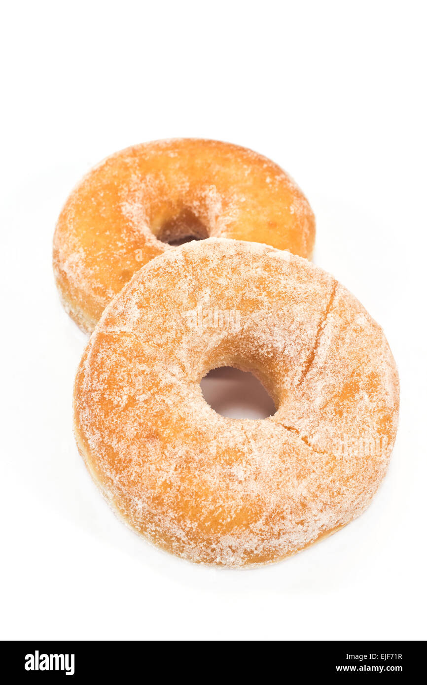 Zwei Donuts mit Suger isoliert auf weiss gepudert Stockfoto