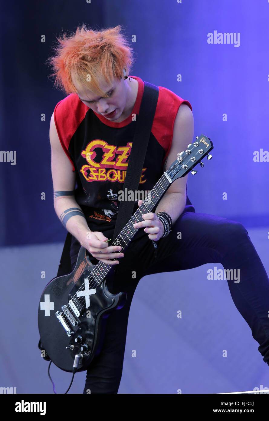iHeartRadio Musik Festival 2014 - Tag1 - Auftritte Featuring: 5 Sekunden des Sommers, Michael Clifford Where: Las Vegas, Nevada, USA bei: 20 Sep 2014 Stockfoto iHeartRadio Musik Festival 2014 - Tag1 - Auftritte Featuring: 5 Sekunden des Sommers, Michael Clifford Where: Las Vegas, Nevada, USA bei: 20 Sep 2014 Stockfoto