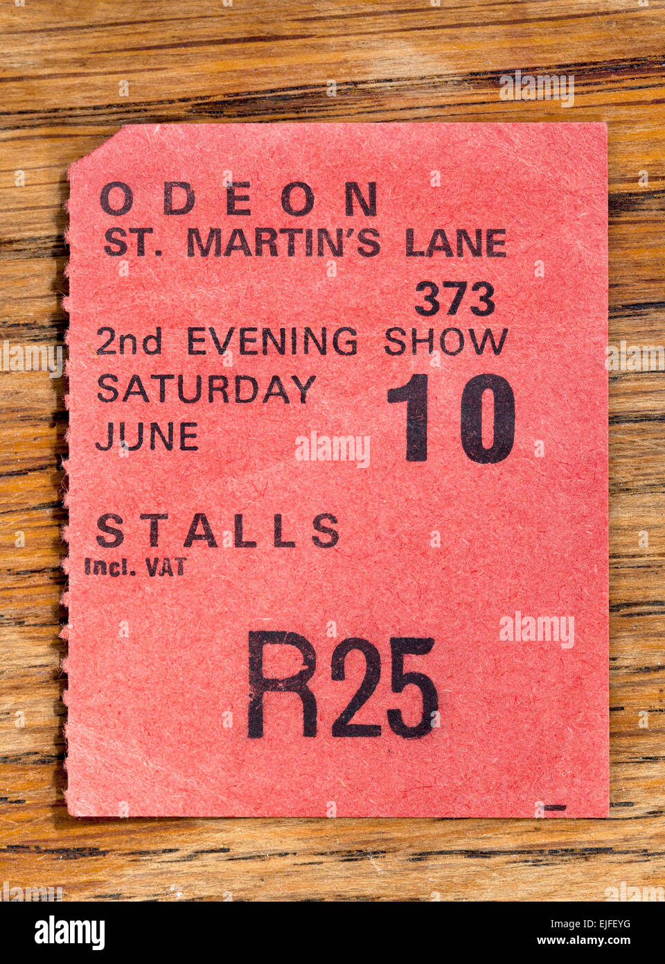 Vintage alte Kinoticket im Odeon St Martins Lane London Stockfoto