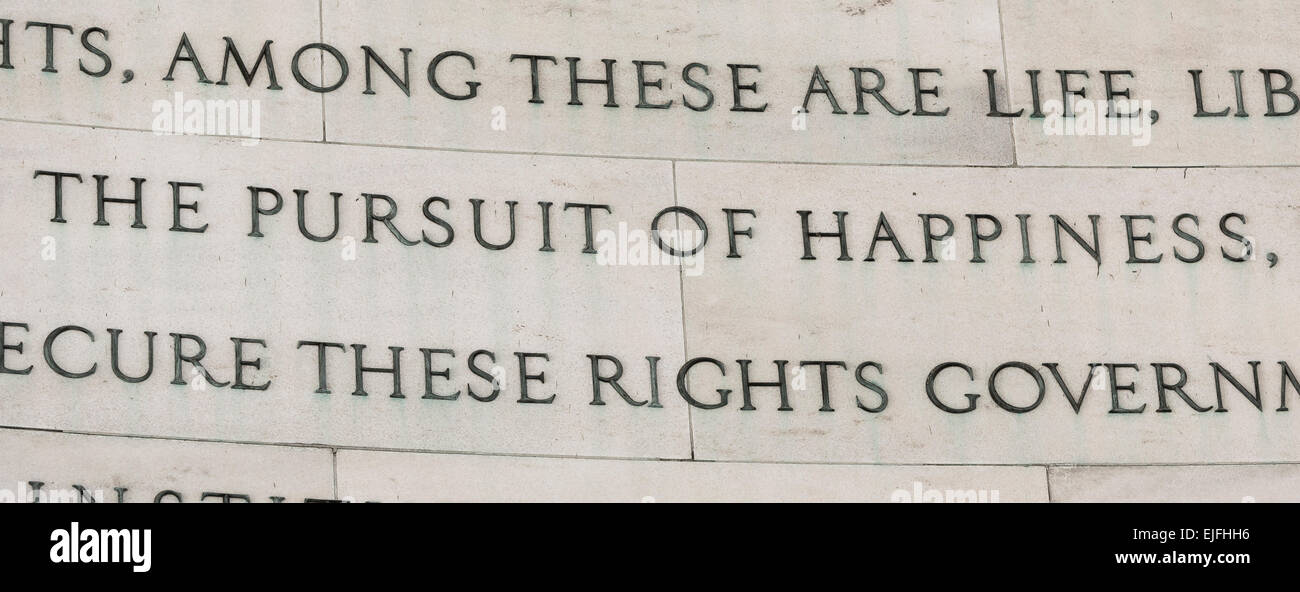 WASHINGTON, DC, USA - Jefferson Memorial, Declaration of Independence Auszug auf das Streben nach Glück. Stockfoto