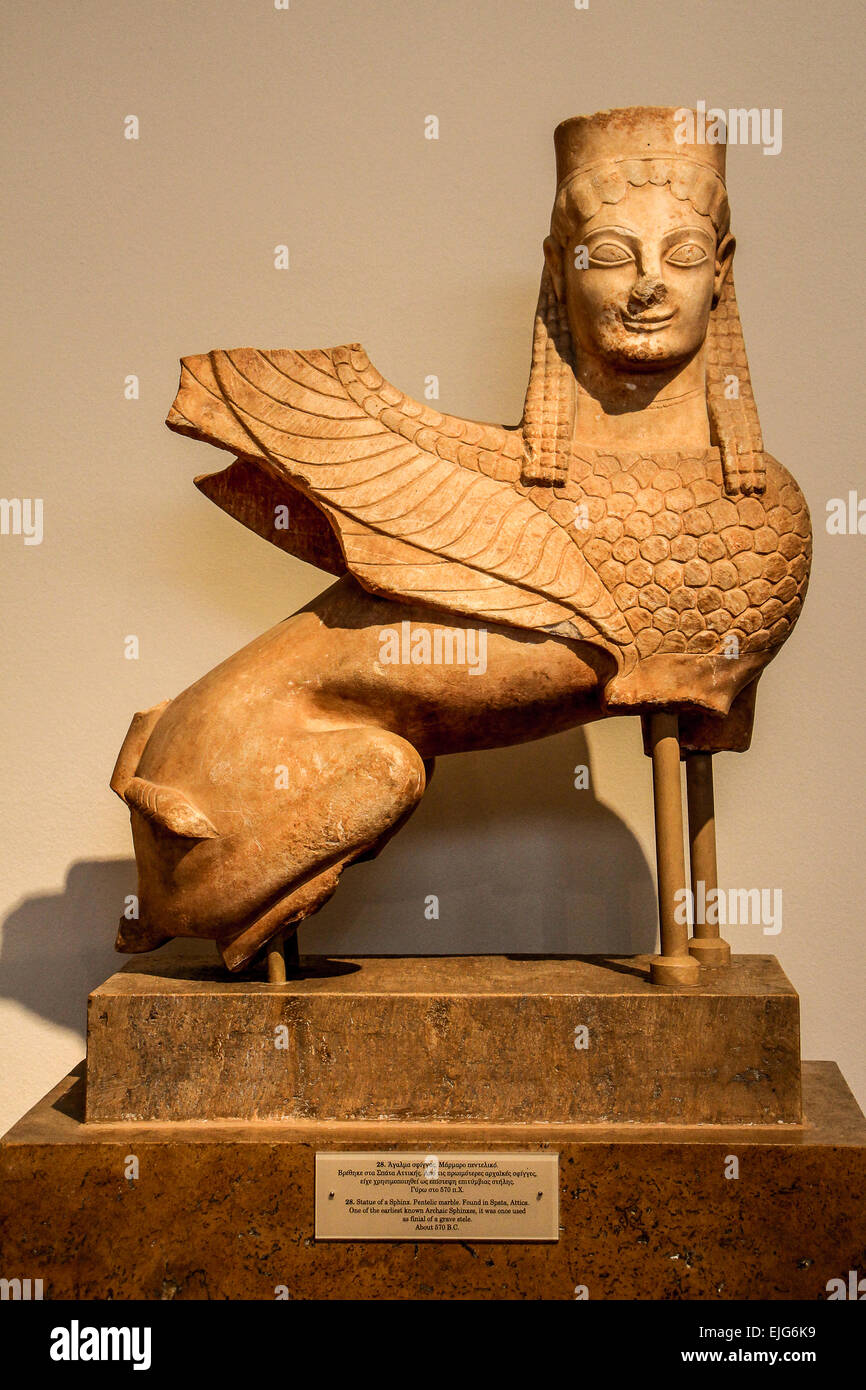 Griechenland Athen Nationale Archäologische Museum Statue von einer Sphinx Spata Stockfoto