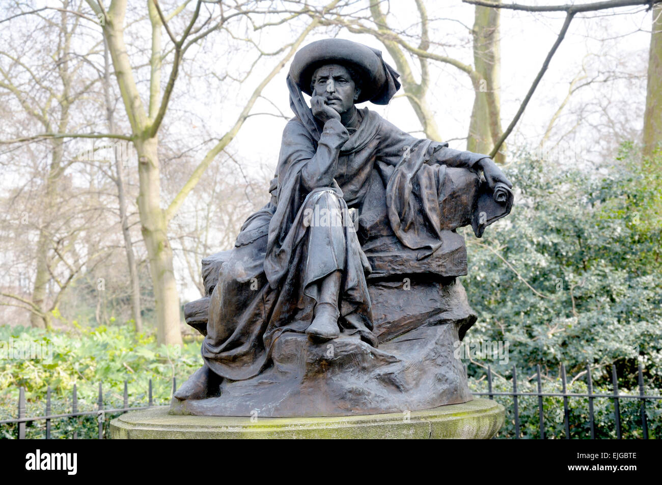 London, England, Vereinigtes Königreich. Statue von Heinrich dem Seefahrer im Belgrave Square (2002 Kopie des ursprünglichen 1932 von José Simões de Almeida) Stockfoto