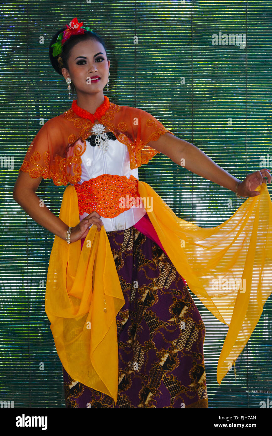 Indonesische Tänzerin, Yogyakarta, Java, Indonesien Stockfoto