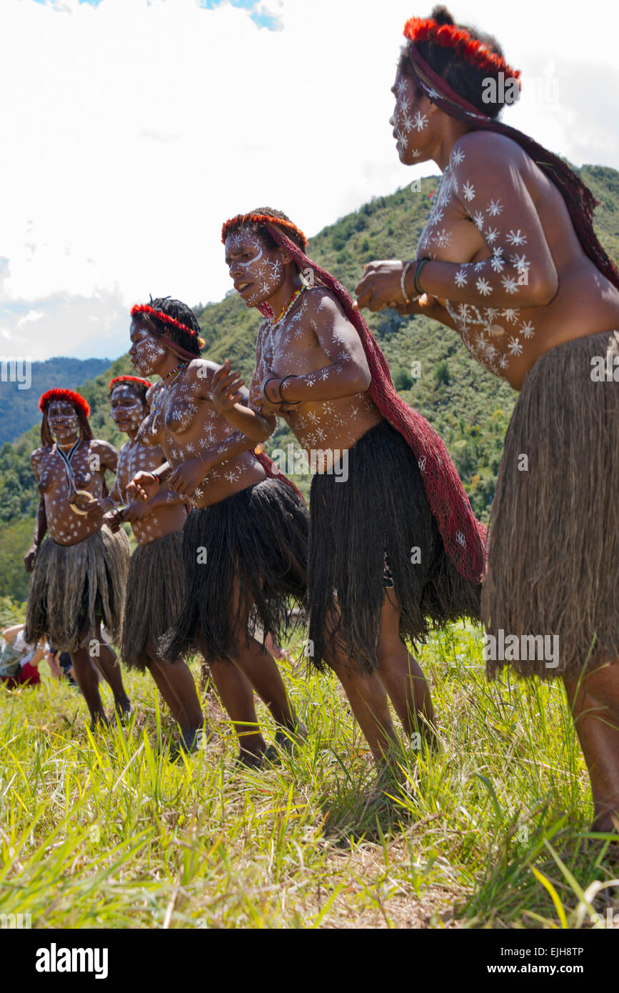 Dani-Frauen im Baliem Tal Festival, Wamena, Papua, Indonesien Stockfoto