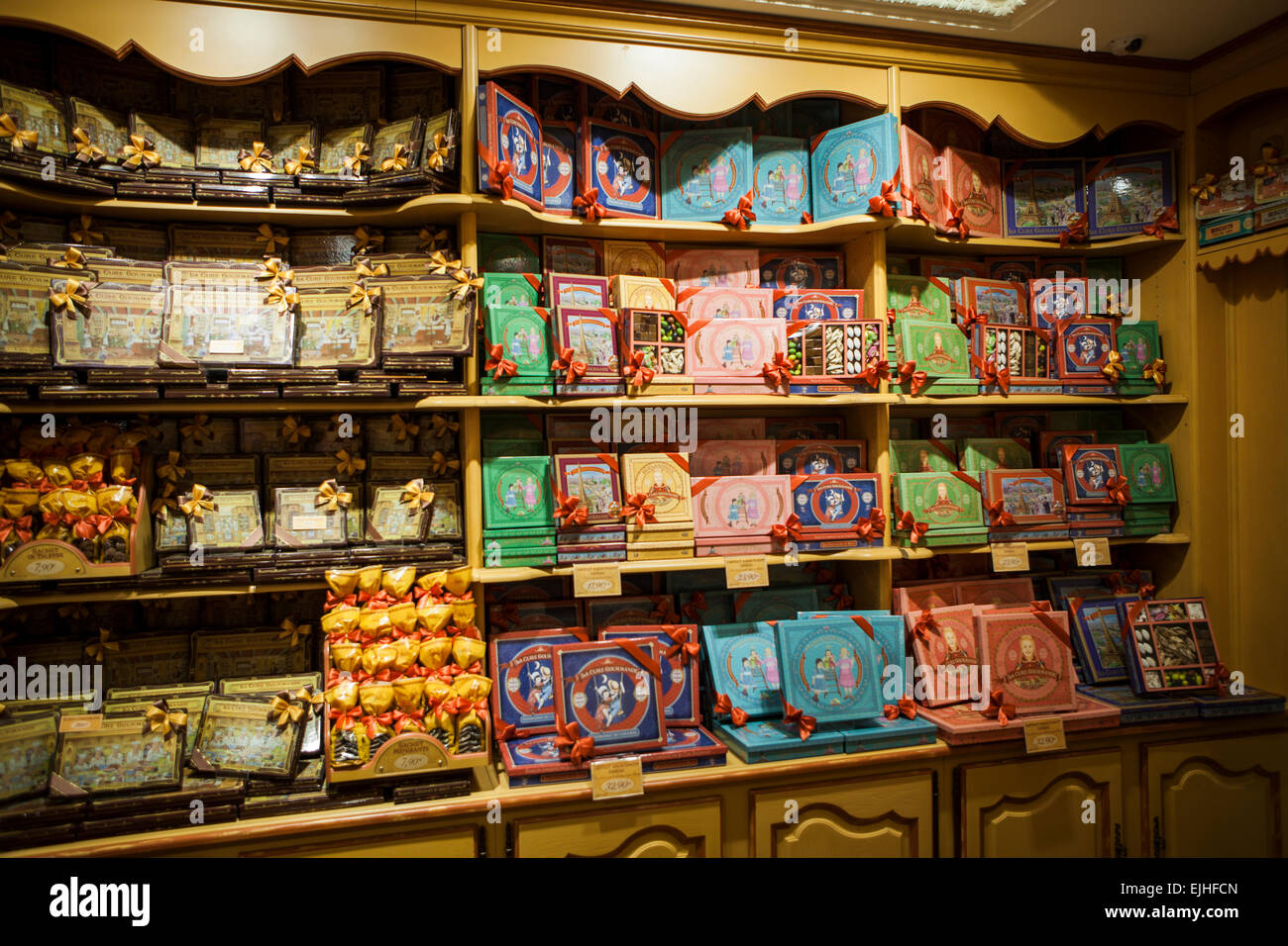 La Cure Gourmande Schokolade und Kekse Shop, Paris, Frankreich, Innenraum Stockfoto
