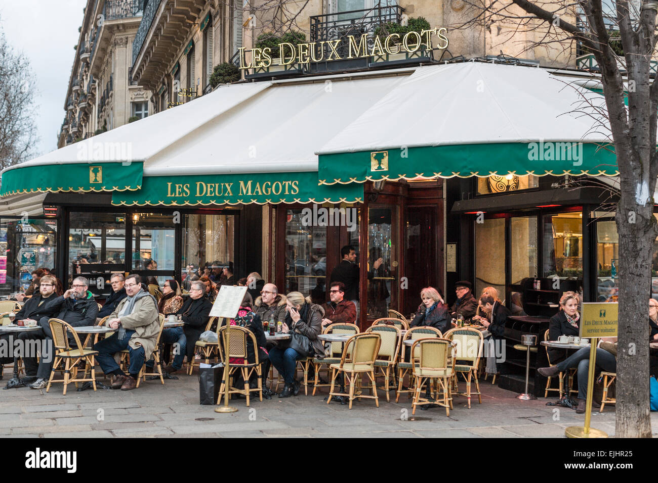 Café Les Deux Magots außen, Saint-Germain, Paris, Frankreich Stockfoto