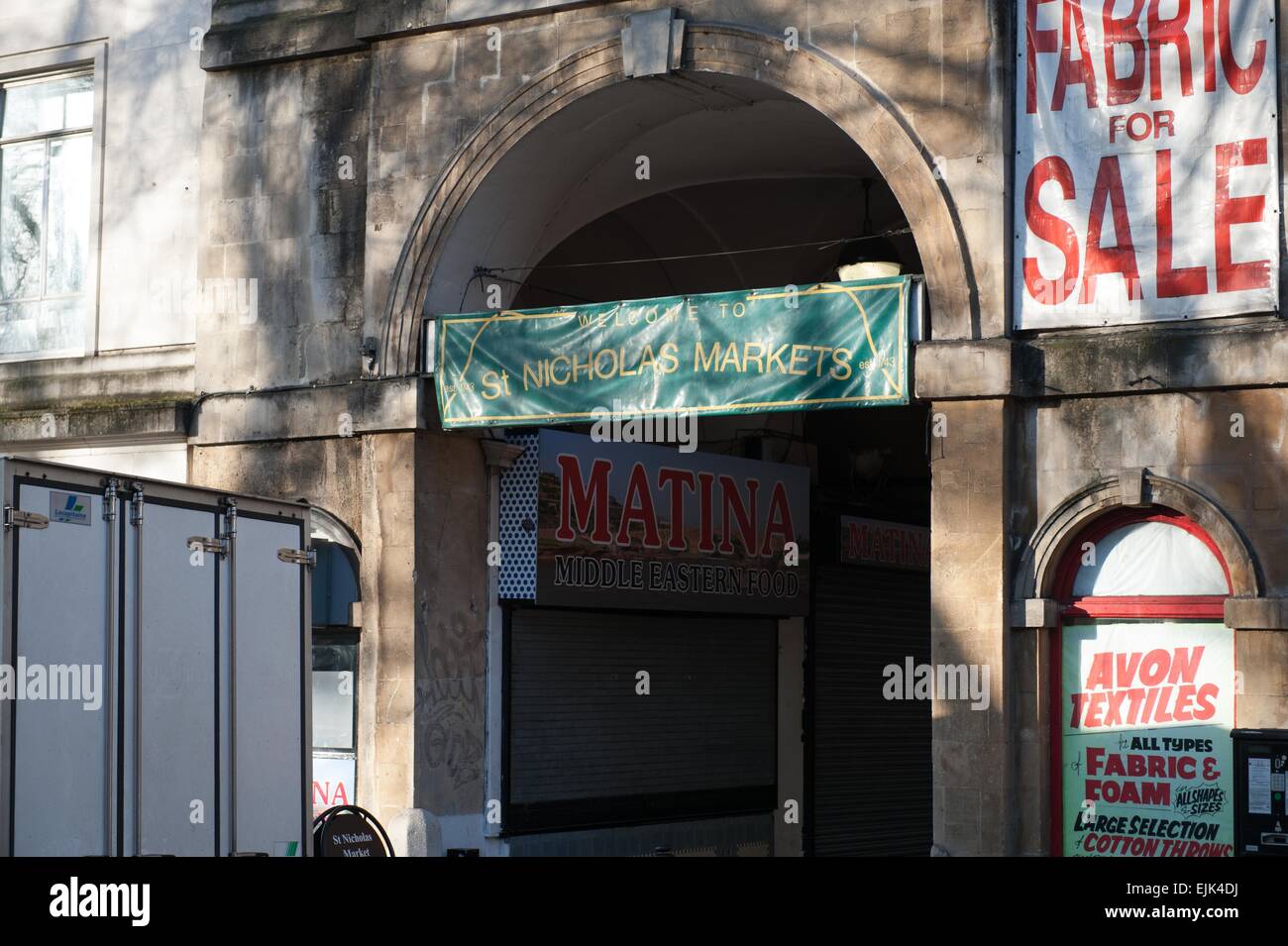 Eingang zum St. Nikolaus-Markt im Stadtzentrum von Bristol Stockfoto