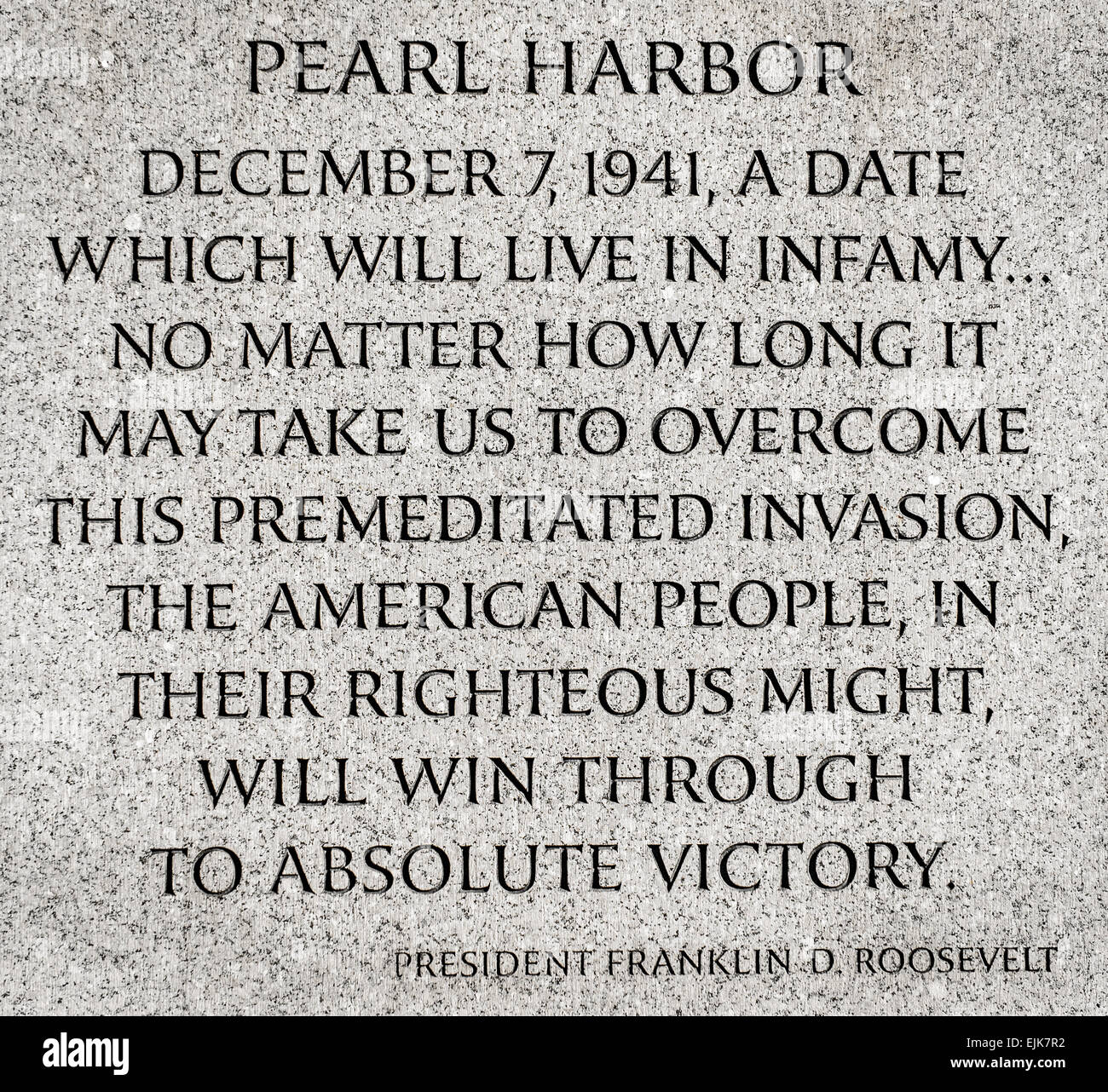 Berühmte Pearl Harbor-Rede von Franklin Delano Roosevelt geschnitzt in Granit in World War II Memorial in Washington, DC Stockfoto