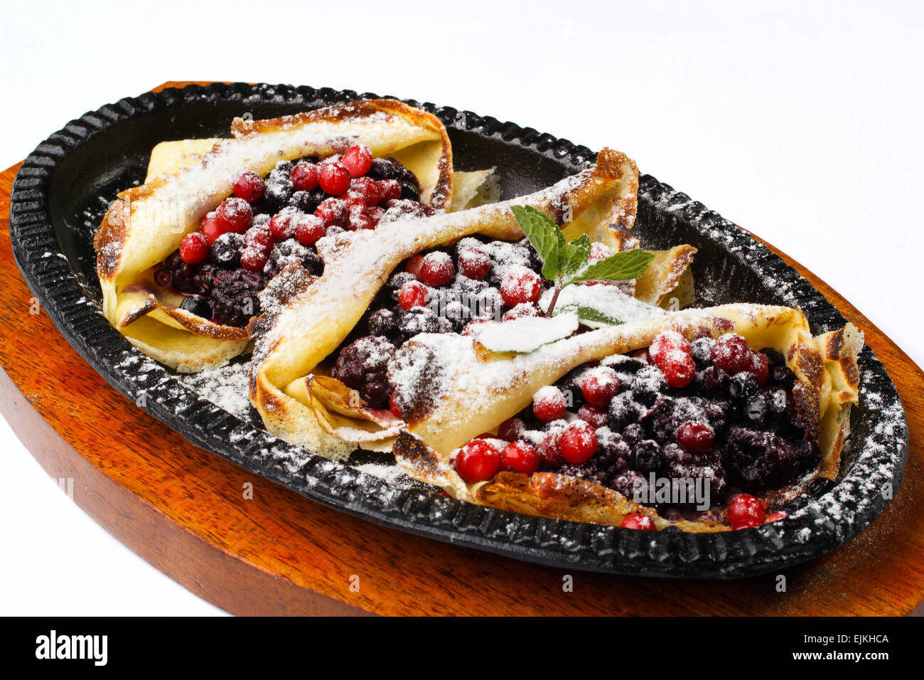 Pfannkuchen mit Beeren Stockfoto