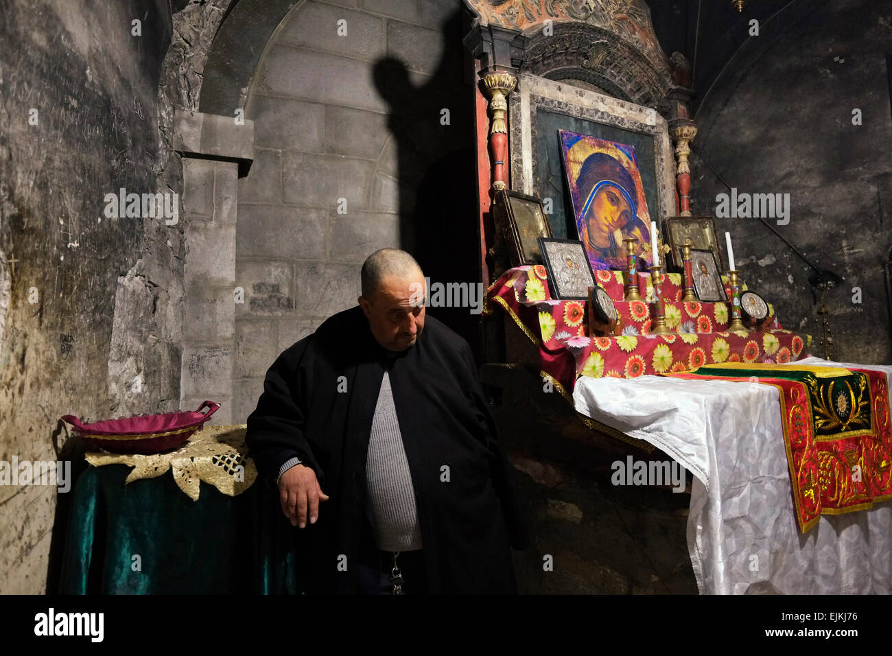 Joseph of arimathea and nicodemus -Fotos und -Bildmaterial in hoher ...