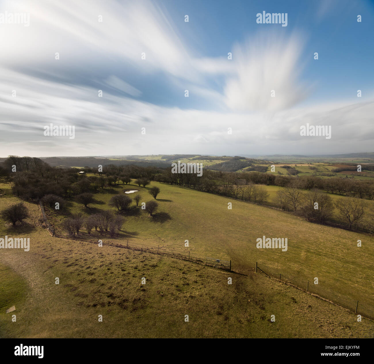 Hügelige Landschaft in den Cotswolds, eine schöne Aussicht in der Nähe von Broadway Stockfoto