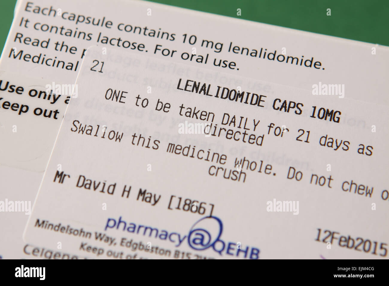 Lenalidomid Kapseln 10mg Medikamente Paket NHS UK mit Anleitung dient zur Behandlung von Myelom eine Krebserkrankung des Blutes Stockfoto