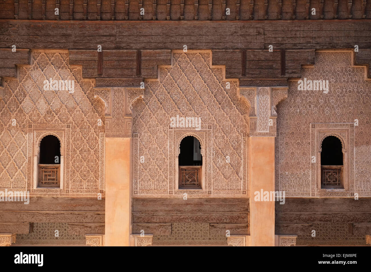 Student-Zellen in der Medersa Ben Youssef, Marrakesch, Marokko, Nordafrika. Stockfoto