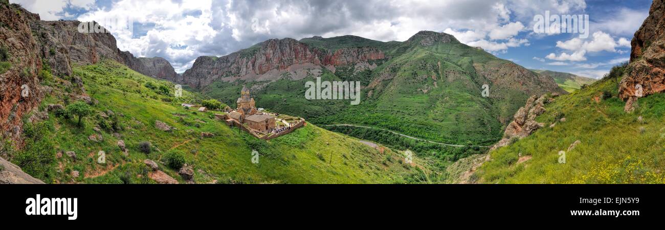 Malerischen Panorama des Novarank Klosters in Armenien, beliebtes Ferienziel Stockfoto