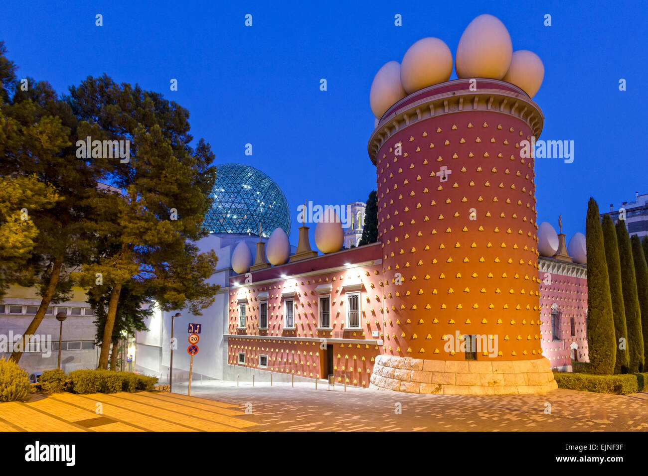 Das Dalí Theater und Museum - Figueres Stockfoto