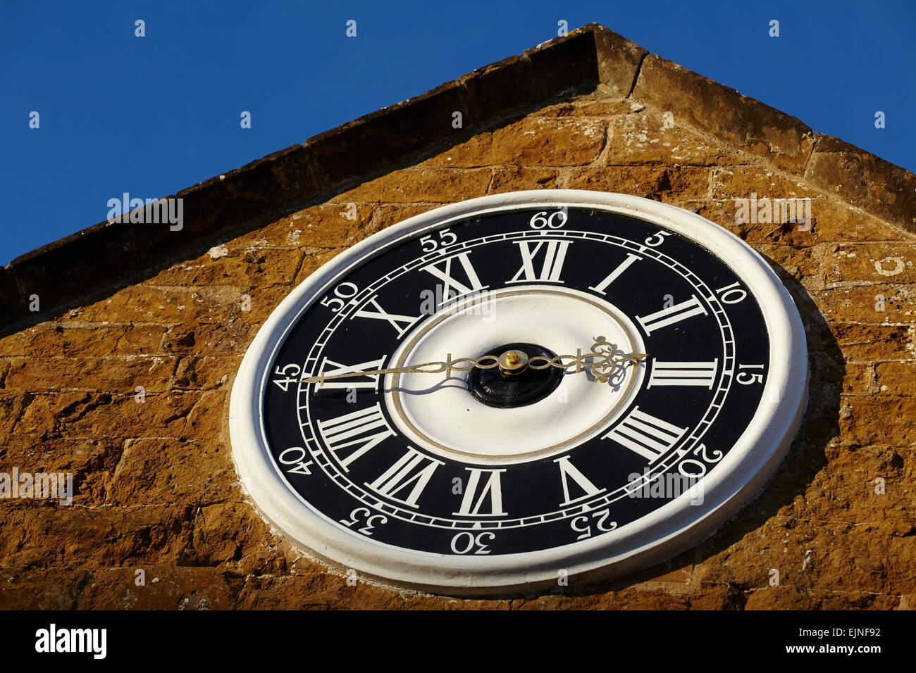 Uhr am Besucherzentrum Upton House Stockfoto