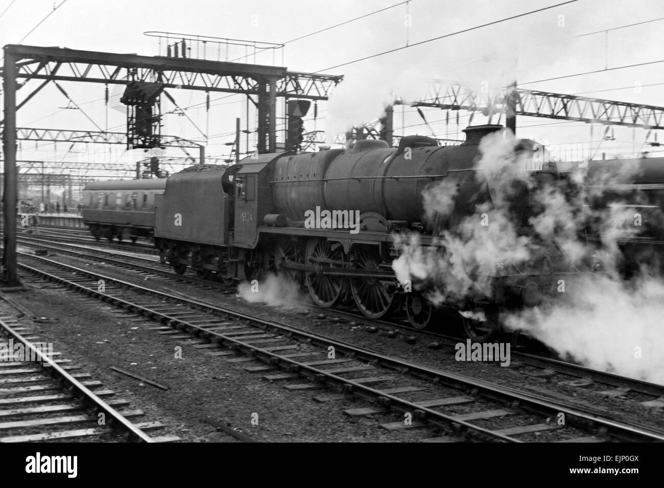 Original Britische Schiene Dampf Lok Nummer 45534 e tootal Broadhurst im Betrieb England uk in den 1960er Jahren Stockfoto