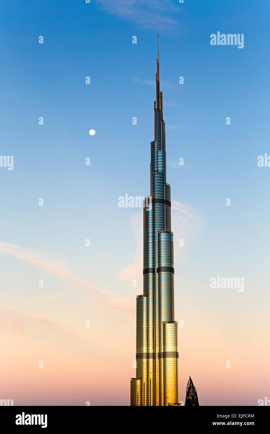 Burj Khalifa Dubai VAE, das weltweit höchste Gebäude, 2010 abgeschlossen Stockfoto