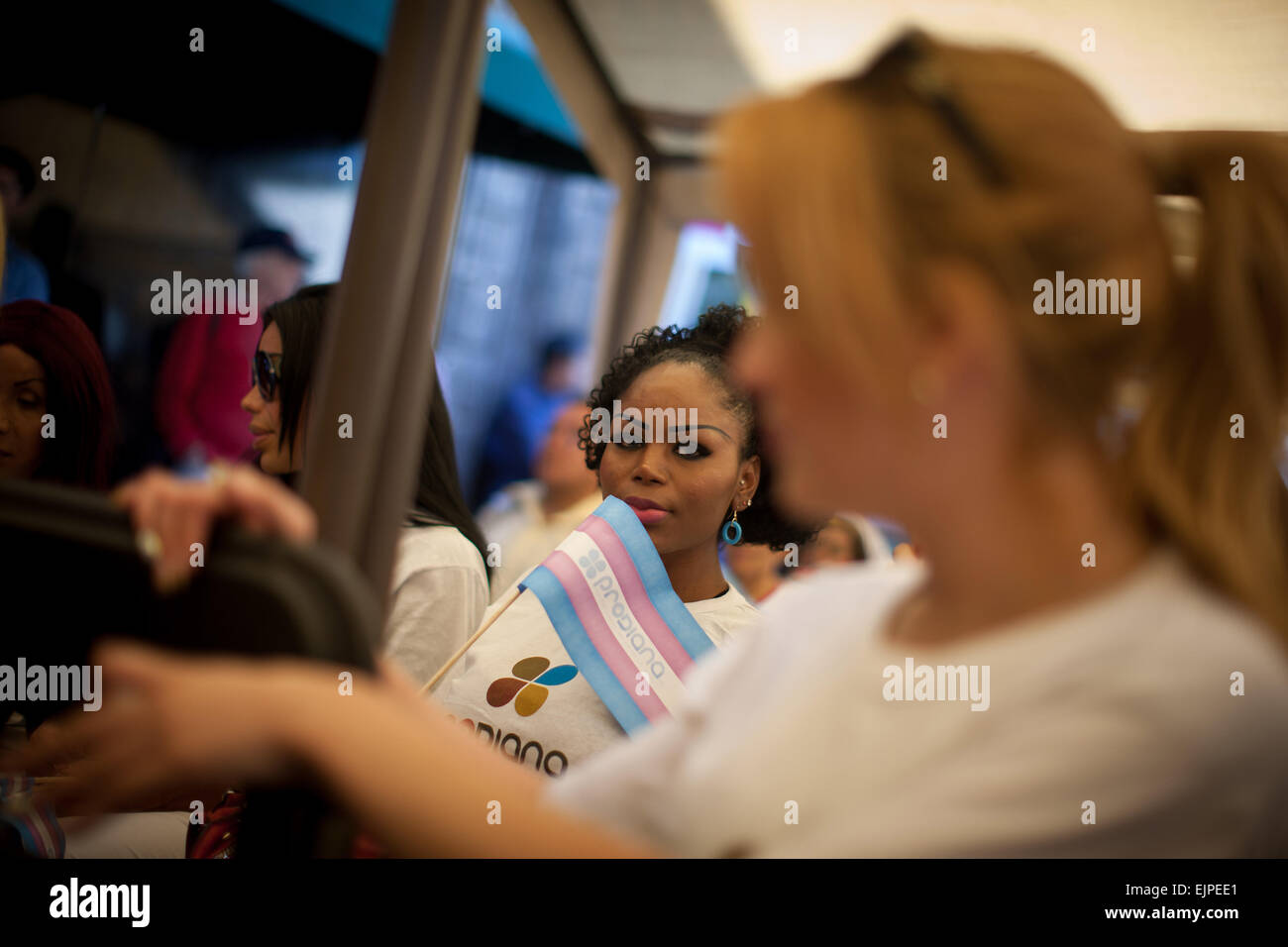 Mexico City, Mexiko. 30. März 2015. Transgender-Personen nehmen Teil an der ersten nationalen Transgender-Tagung in der historischen Mitte, in Mexiko-Stadt, Hauptstadt von Mexiko, am 30. März 2015. Bildnachweis: Pedro Mera/Xinhua/Alamy Live-Nachrichten Stockfoto