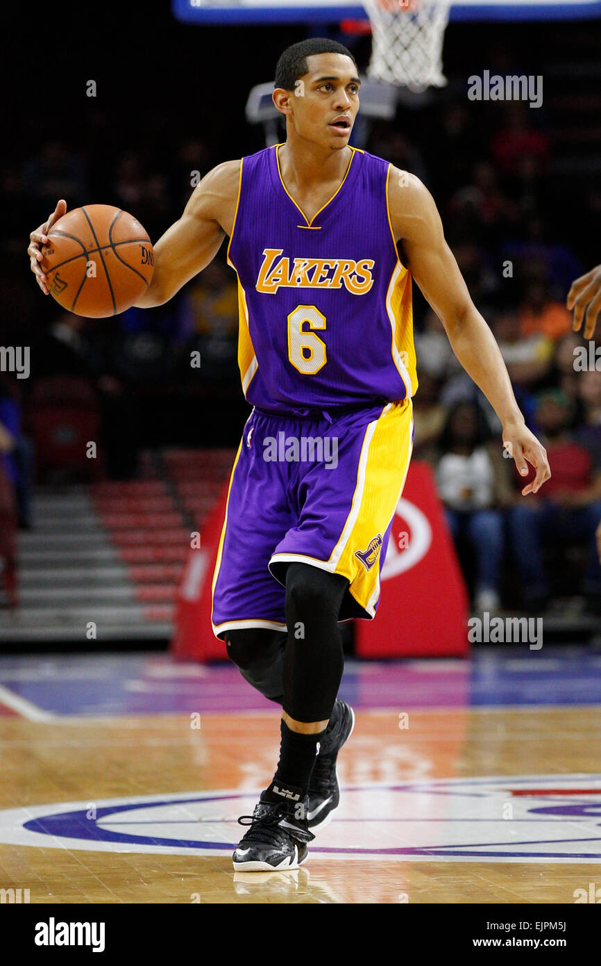 Überstunden. 30. März 2015. Los Angeles Lakers bewachen Jordan Clarkson (6) in Aktion während der NBA-Spiel zwischen den Los Angeles Lakers und die Philadelphia 76ers im Wells Fargo Center in Philadelphia, Pennsylvania. Die Los Angeles Lakers gewann 113-111 in der Overtime. Bildnachweis: Csm/Alamy Live-Nachrichten Stockfoto