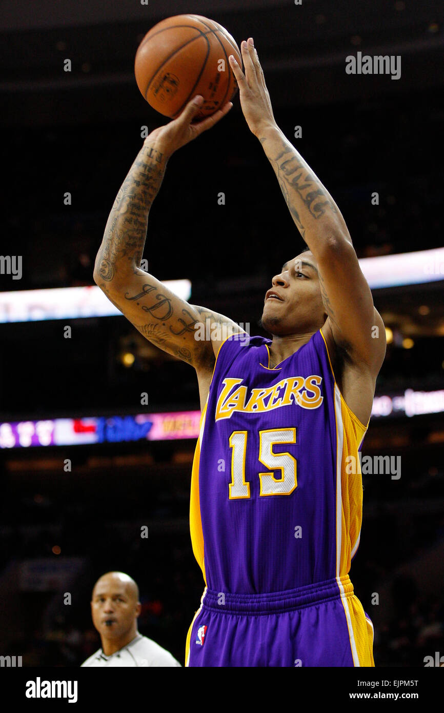 Überstunden. 30. März 2015. Los Angeles Lakers Garde Jabari Brown (15) schießt den Ball während der NBA-Spiel zwischen den Los Angeles Lakers und die Philadelphia 76ers im Wells Fargo Center in Philadelphia, Pennsylvania. Die Los Angeles Lakers gewann 113-111 in der Overtime. Bildnachweis: Csm/Alamy Live-Nachrichten Stockfoto