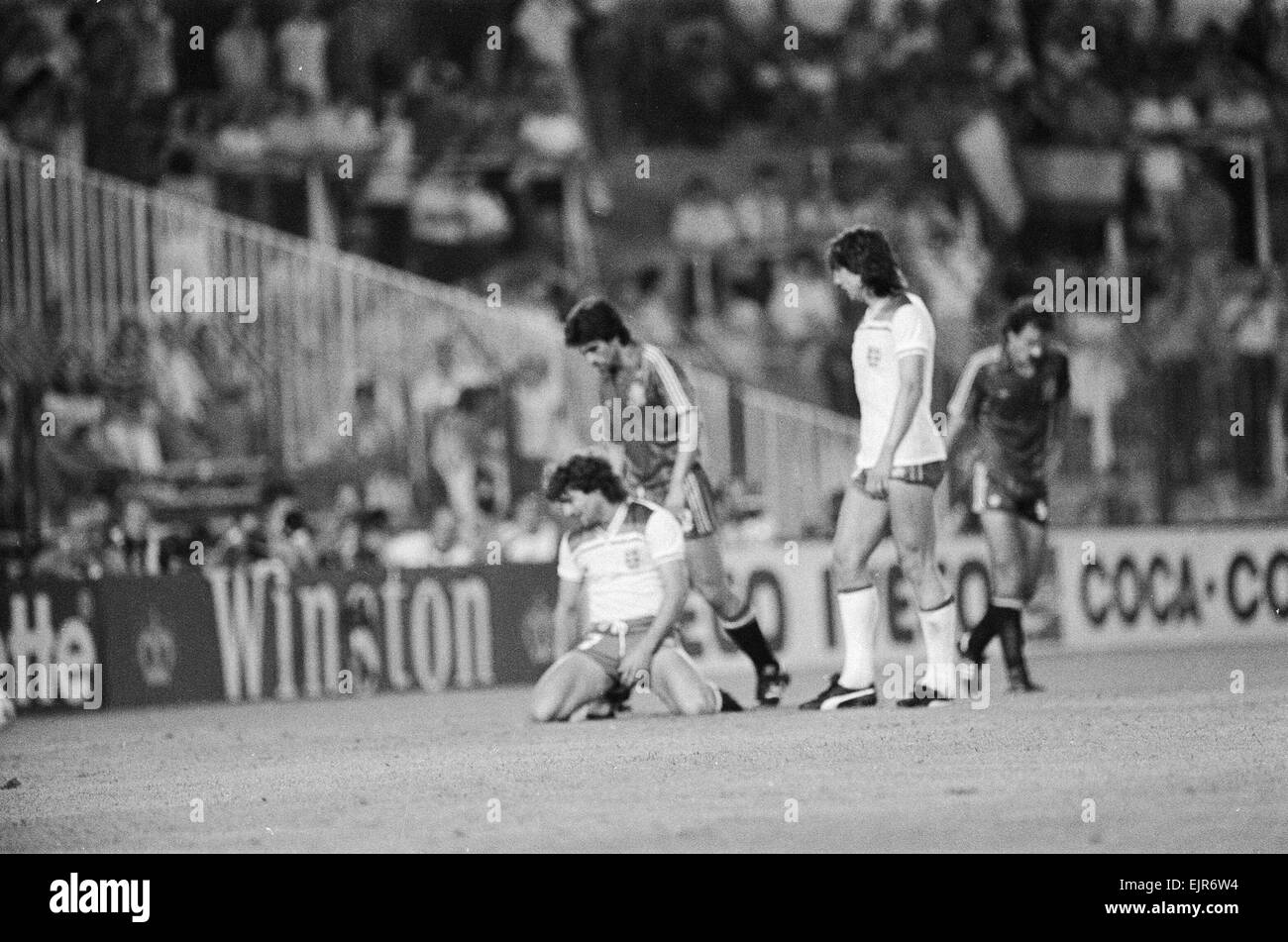 1982 World Cup Finale zweite Runde Gruppe B entsprechen in Madrid, Spanien. Spanien 0 V England 0. Englands Kevin Keegan niedergeschlagen nach fehlt ein Tor erzielte Chance. 29. Juni 1982. Stockfoto